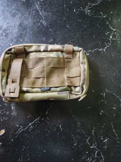 TT - E&E Pouch Horizontal.03.jpg
